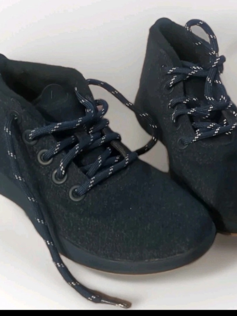 All Birds Women’s Wool Runner Up Mizzles High Top Sneakers Blue Sz W 7